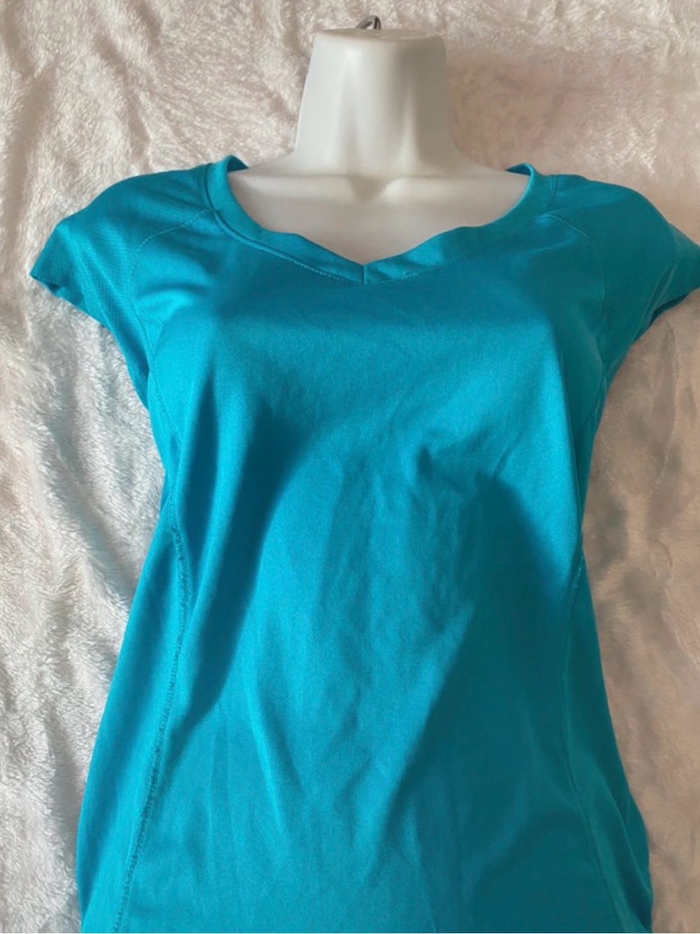 Bally Woman’s Athleisure Shirt Size Large